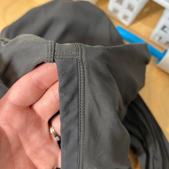 Lululemon Great Wall Pants Men's XL Gray 32" Inseam Tapered Joggers M5903S - Picture 6 of 12